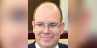 Альбер II резко высказался об интервью Меган Маркл и принца Гарри Опре Уинфри