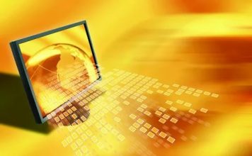 Хватит для 11 подразделений: Порошенко передал на фронт девять сотен зимних шин