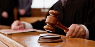 Суд рассмотрит увольнение Тарасюка и еще 3 членов НКРЭКУ 23 июня