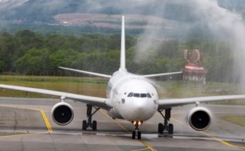 Первый рейс чартерной программы туроператора TUI прилетел на Сахалин