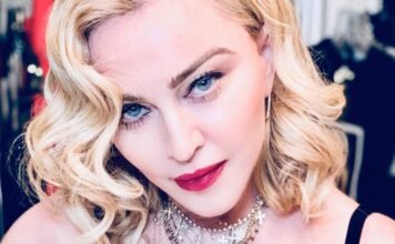 Певица Мадонна хочет освободить Бритни Спирс от опеки отца