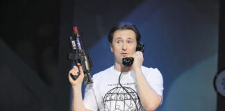 В театре Сергея Безрукова родились 9 детей