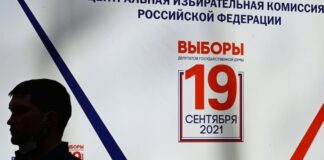 «Уже 100 раз пожалели, что получили паспорт РФ», — в ОРДЛО растут антироссийские настроения