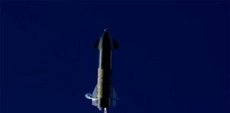 Илон Маск займется модернизацией туалетов на своих космических кораблях