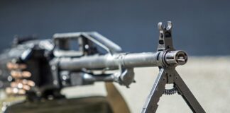 Талибы стреляли в воздух и убили 17 человек