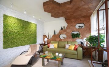 Стена из стабилизированного мха: как использовать в интерьере 1800