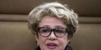 Прилетевшая из Нидерландов Неелова поделилась планами на сезон