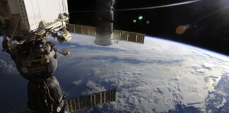 Ради японских туристов подняли орбиту МКС