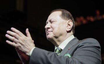 Стало известно, кто будет главным в «Ленкоме»