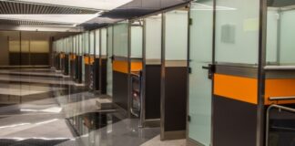 Россиян будут тестировать на коронавирус при возвращении из ряда стран