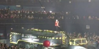 «Тату» не пригласили на концерт в их честь