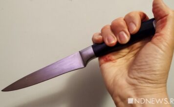 В Германии мужчина ранил троих в поезде