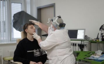 В Великобритании впервые пересадили напечатанный на 3D-принтере имплантат глаза