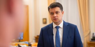 Разумков оценил идею Зеленского относительно референдума по Донбассу и Крыму