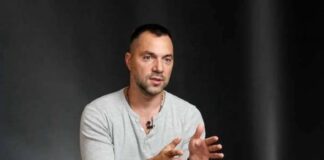 Арестович ответил Путину: “Мы придумали вашу Россию и Советский Союз”