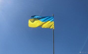 Австралия, Новая Зеландия и Канада попросили своих граждан покинуть Украину
