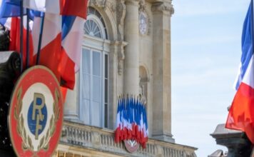 Франция выразила желание конфисковать имущество российских олигархов