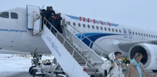 Первый туристический чартер прилетел в Мурманск в этом зимнем сезоне