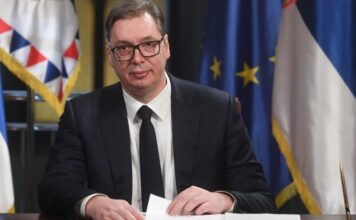 Президент Сербии подписал указ о внеочередных парламентских выборах