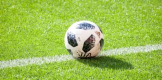 Английская футбольная премьер-лига отказалась от трансляций в России