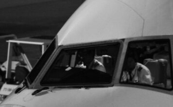 Власти Бермуд разъяснили последствия приостановки соглашения с РФ по надзору за самолетами