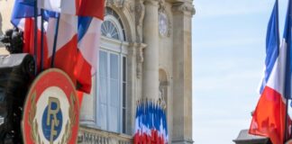 Во Франции российскую коллекцию картин «взяли в заложники»