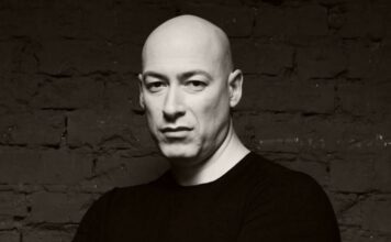 «Операция по деблокаде», — командир полка «Азов» Денис Прокопенко рассказал Гордону о жестокой реальности в Мариуполе