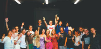 Сергей Безруков рассказал о жизни под санкциями: «Компания что надо»