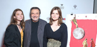 Алексей Учитель представил прежнюю «Прогулку» и еще одну с другими героями