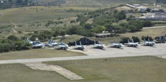 В Сети обсуждают мощные взрывы в районе авиабазы Бельбек в Севастополе