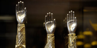 «Сокровища гвельфов» суд оставил в Берлине