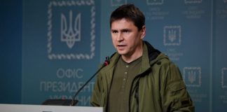 »Путин не будет полезен в переговорном процессе», — Подоляк указал на проблему лидера РФ