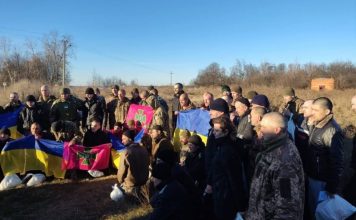 Наши дома: в Украину из плена РФ возвращены 60 военных, в том числе защитники Мариуполя