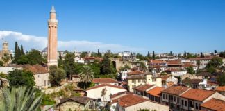 Более 70 тысяч российских туристов прибыли в Анталью в январе 2023 года