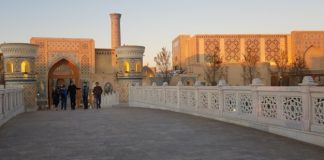 Узбекистан планирует принять 7 млн иностранных туристов в 2023 году