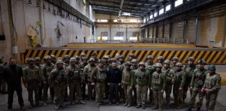 Зеленский появился в сотнях метров от армии Путина: подробности поездки на передовую