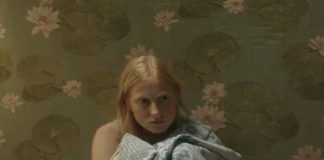 «Наводнение» Замятина перенесли в бассейн