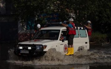 Взорвана одна из крупнейших дамб мира: эксперт США оценил последствия ЧП с Каховской ГЭС