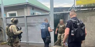 Коррупция в ТЦК: в Украине прошли обыски в военкоматах 11 областей — сколько стоит «откосить»