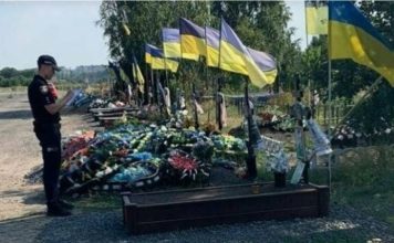 «Не понравились флаги», — на Днепропетровщине вандал повредил 7 могил воинов ВСУ