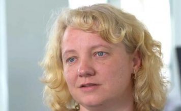 Во время взрывов собака прикрывала собой ребенка: история из Гостомеля в музее »Голоса Мирных» Фонда Рината Ахметова