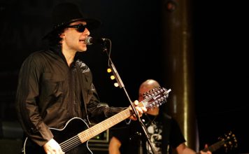 Группа «Крематорий» интригует: джаз, кантри и балет