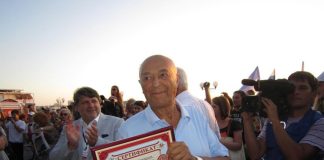 Стало известно, как будет выглядеть памятник Этушу и Лановому в Геленджике