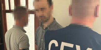 СБУ пресекла деятельность агентов ФСБ в Хмельницкой области: задержана чиновница и ее дети