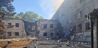 В Сети показали кадры предприятия, сожженного ракетой РФ в Кривом Роге – 10 погибших и 32 пострадавших