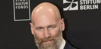 Оператор Михаил Кричман снял мюзикл в ирландском бункере