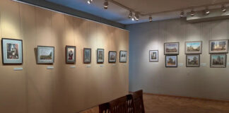 В Москве открылась выставка «Волшебные места, где я живу душой»