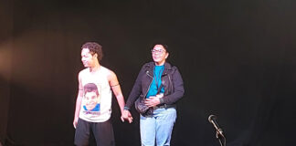 На спектакле из Бразилии на сцену вышла мать убитого ребенка