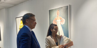 Холст в холсте и что за ним: в Москве открылась (сюр)реалистическая выставка