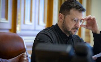 Зеленский о переговорах с РФ: «Путин боится встречаться со мной один на один»